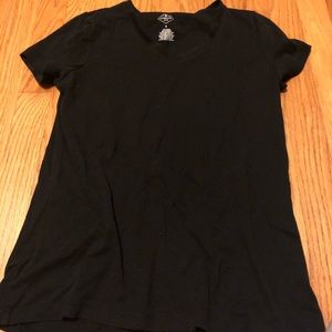 Black tee